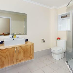 Tamure Rooms